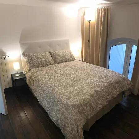 Loft In Old Town Near Termini Station And Appartement